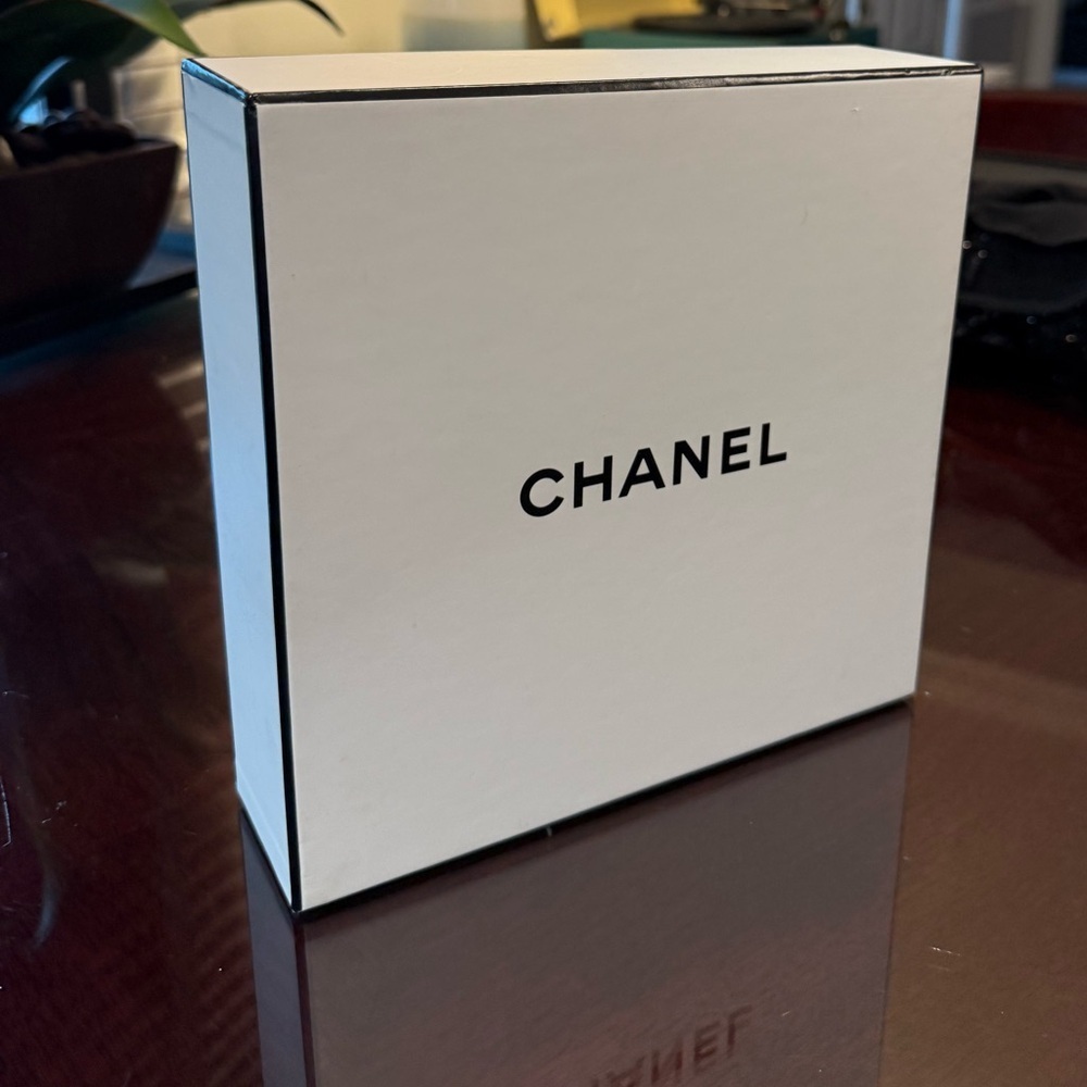 CHANEL Classic White Gift Box